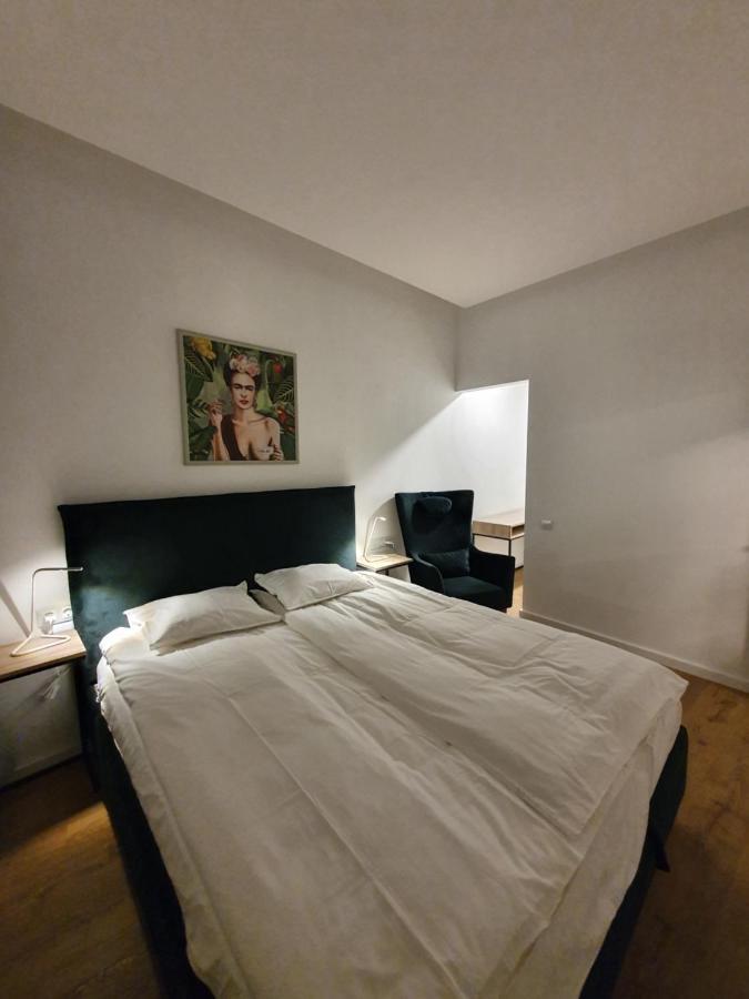 Smaragdo Apartamentai 考纳斯 外观 照片